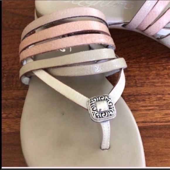 EUC Brighton multi color sandal. SZ 7.5N. - Picture 3 of 7